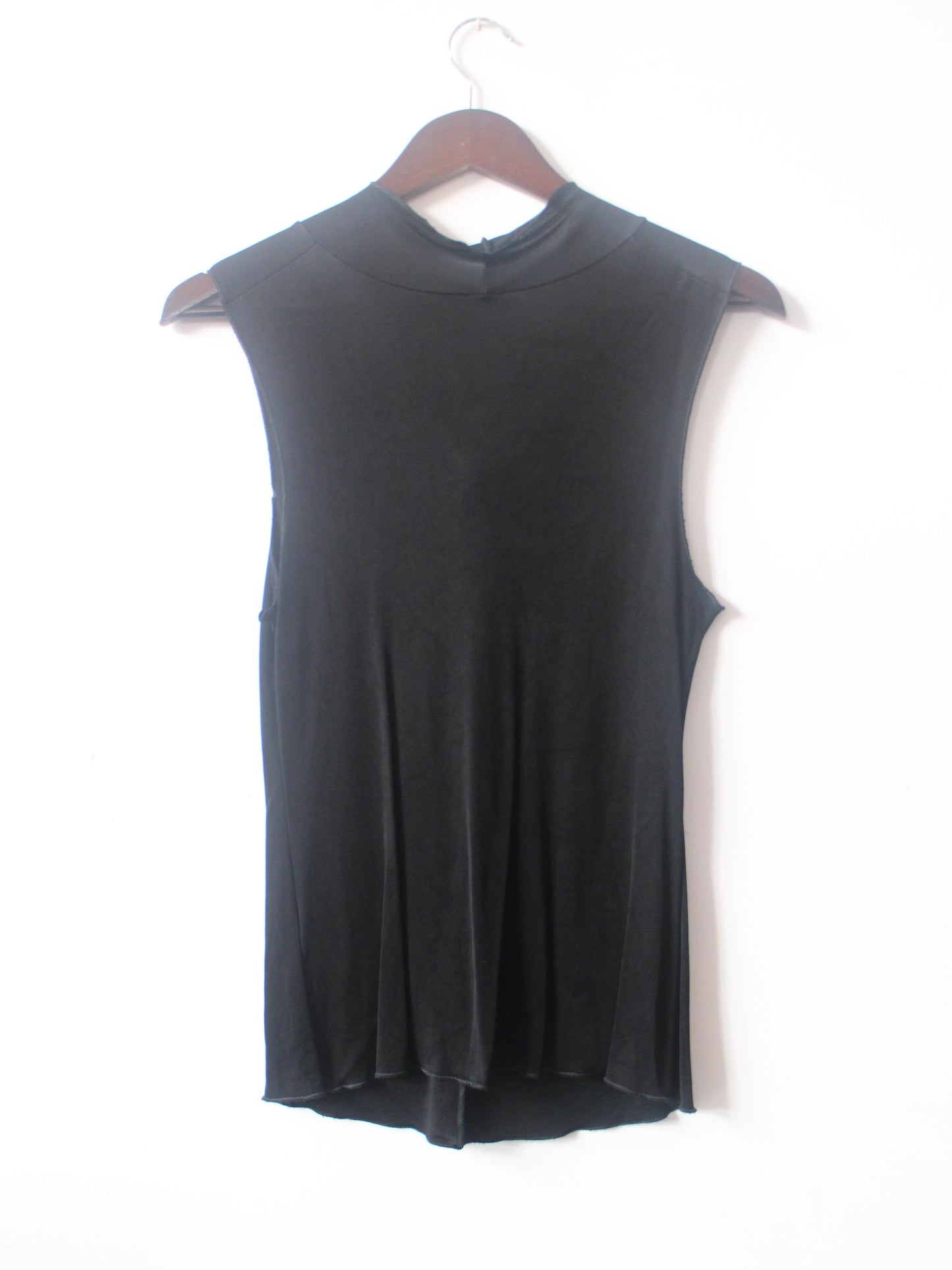 SLINKY TANK TOP