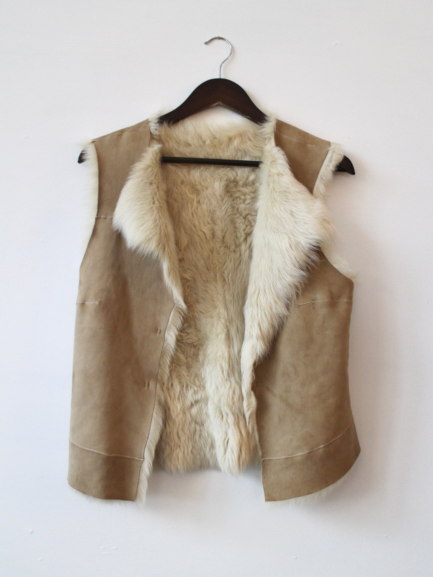 REVERSIBLE SUEDE & SHEARLING GILET