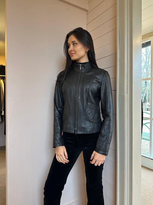 BLACK LEATHER JACKET