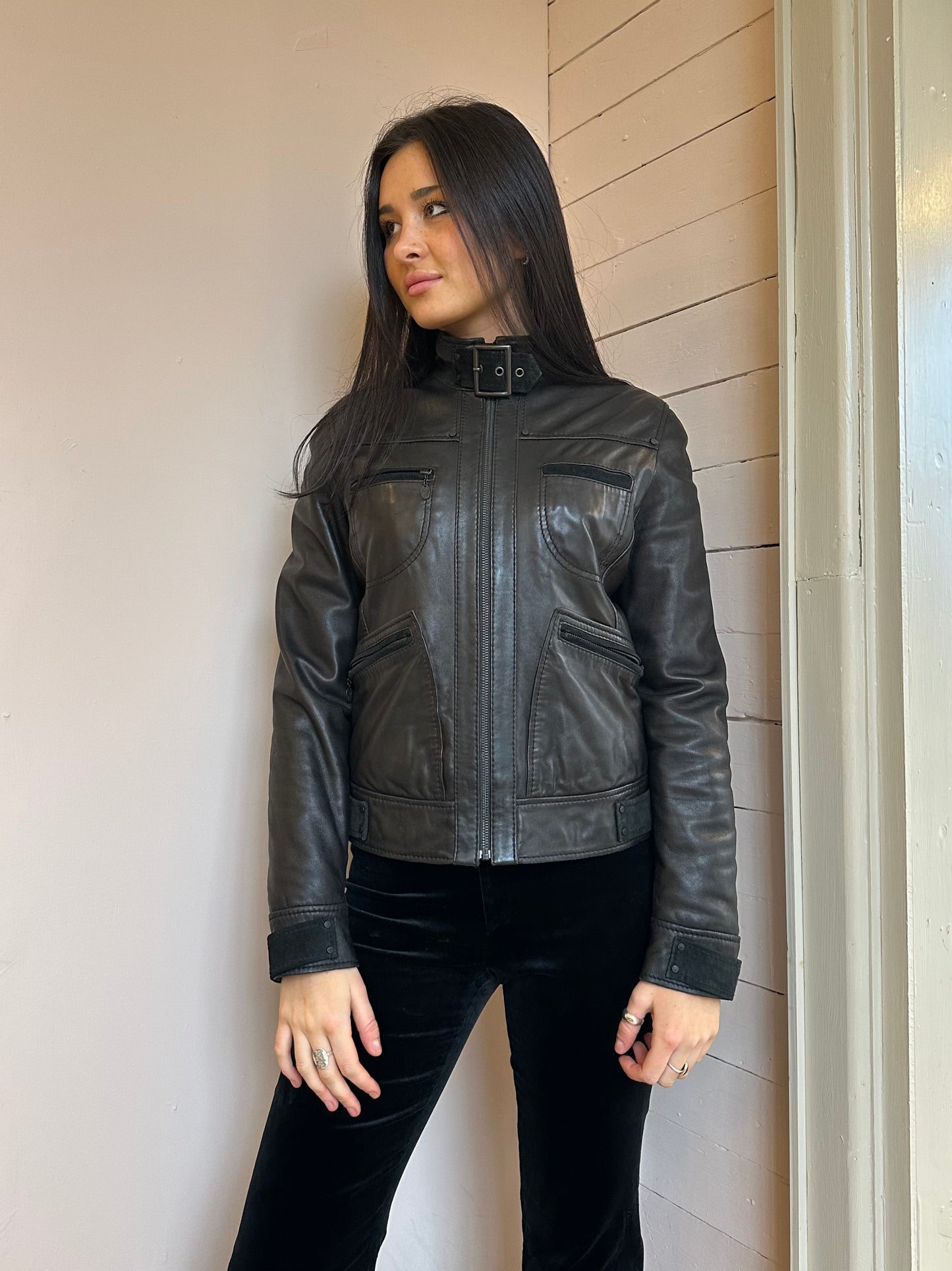 GUESS LEATHER JACKET
